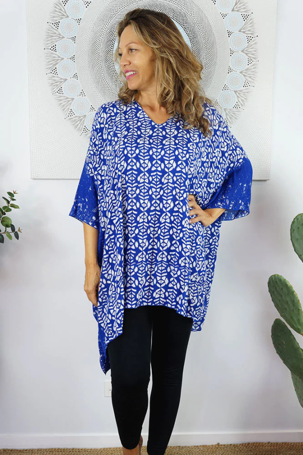 Short Tunic "Tiki" plus size - light blue