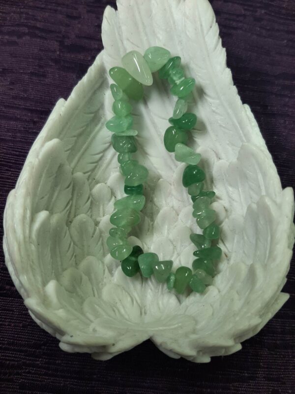 Green aventurine chip bracelet