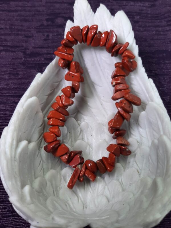 Red jasper chip bracelet