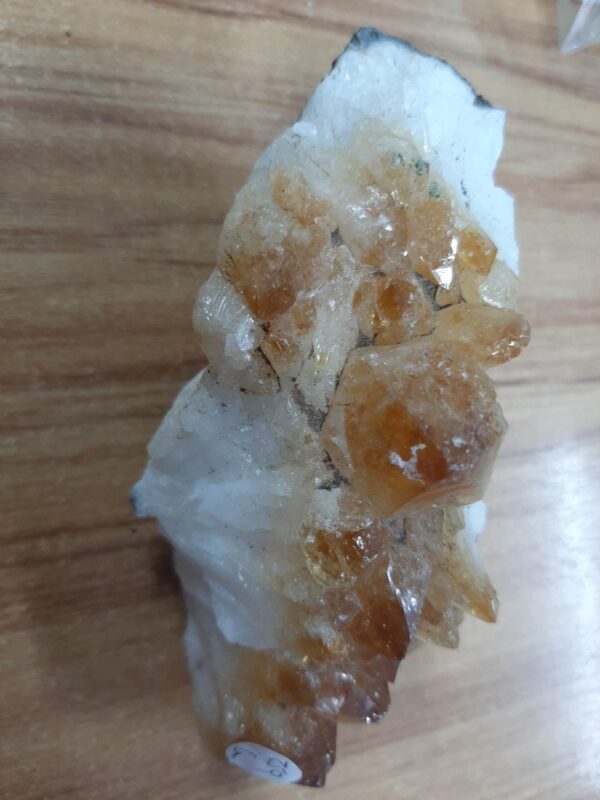 Bargain: raw citrine 259g (bs)