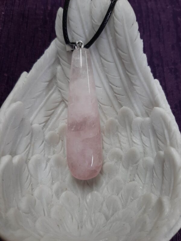 Stunning rose quartz pendant (bs)