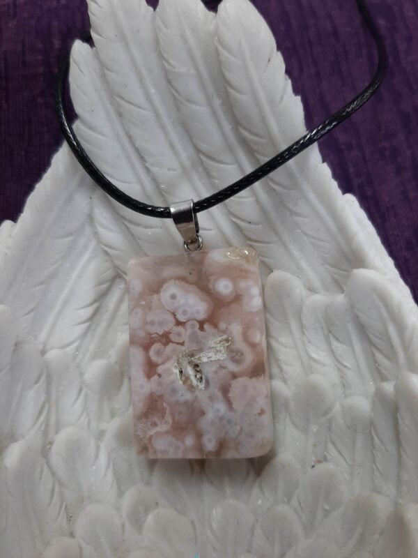 Cherry blossom agate pendant (bs)