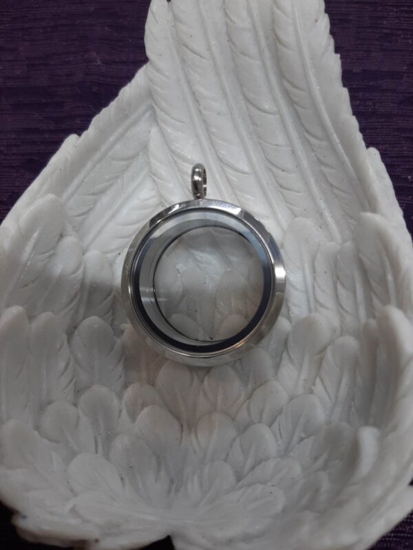 Stainless steel locket