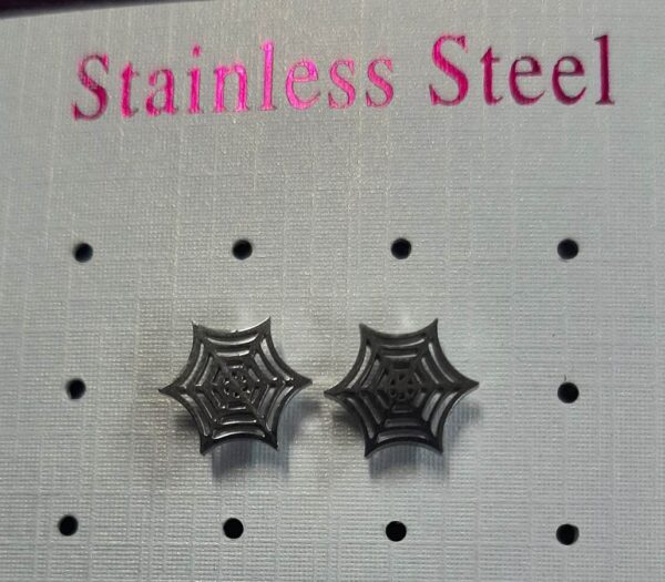 Stainless steel silver web studs (bs)