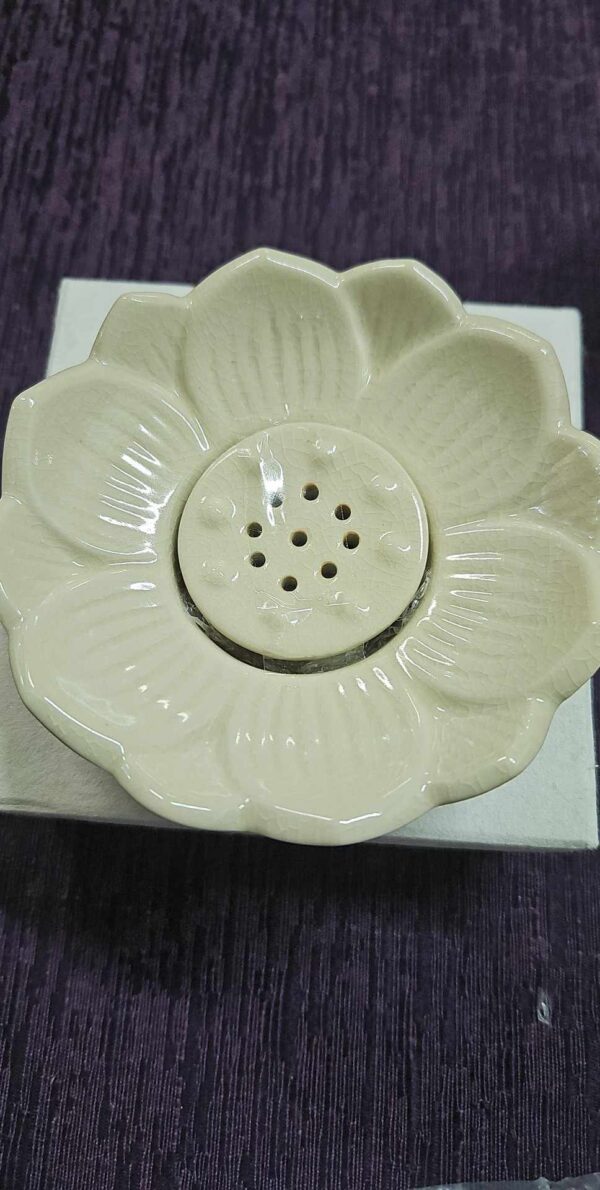 Lotus incense holder- cream