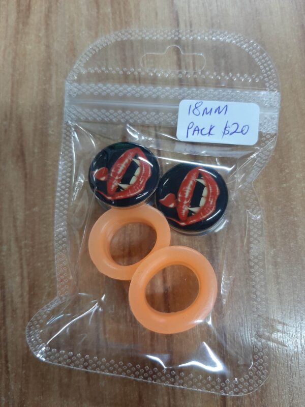 Clearance pack- plug 18mm