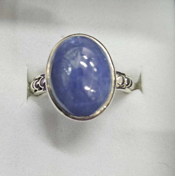 Tanzanite ring - size 9