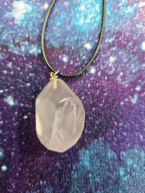 Rose quartz pendant(bs)