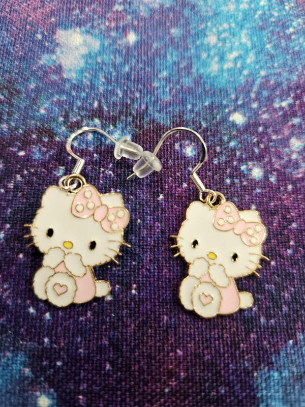 Pink hello kitty earrings(bs)