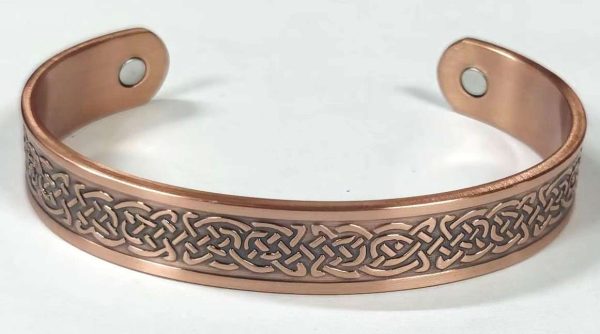 Magnetic Copper Bracelet Triquetra