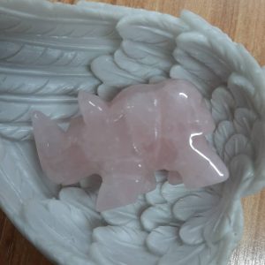 Rose quartz rhino