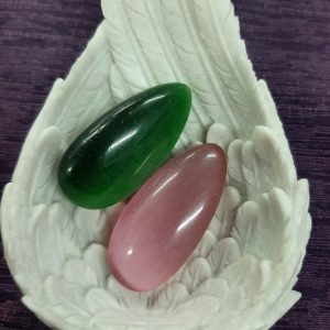 Pair cat eye tear drop tumbles (bs)