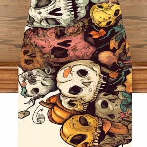 Scary pumpkin table runner (skulls)