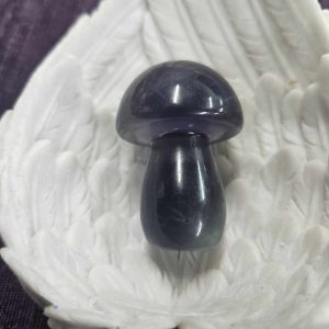 Fluorite mushroom (blue/purple)