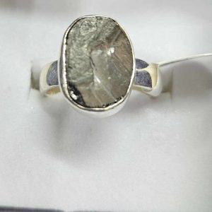 Shungite ring - size 9
