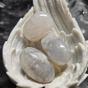 Blue rose quartz tumble (hm)
