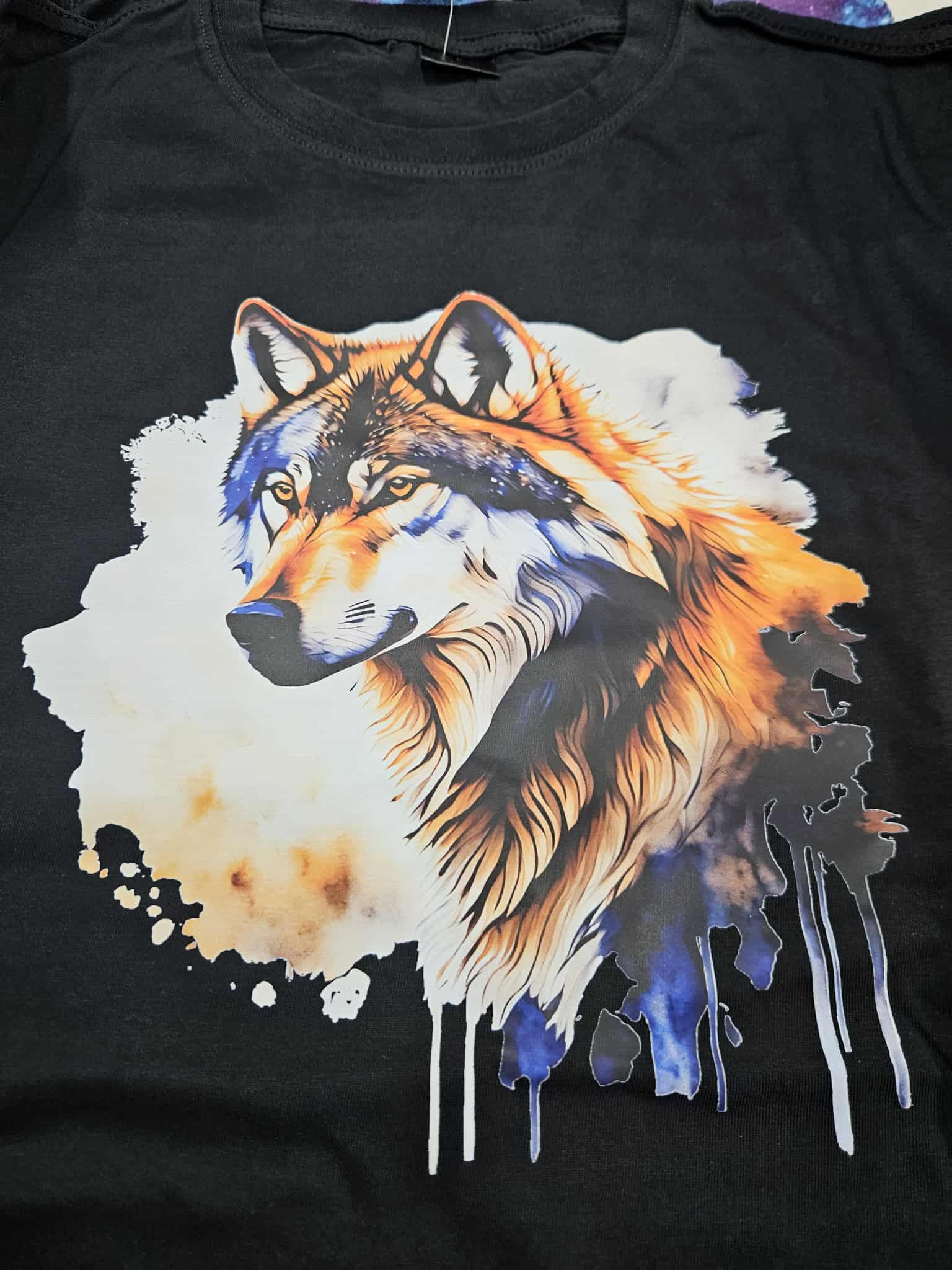 tshirt black: wolf- medium