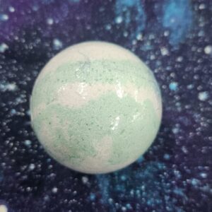 Coconut and lime magnesium bath bomb
