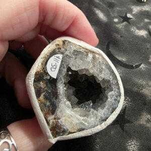 Small agate geode (hm) round